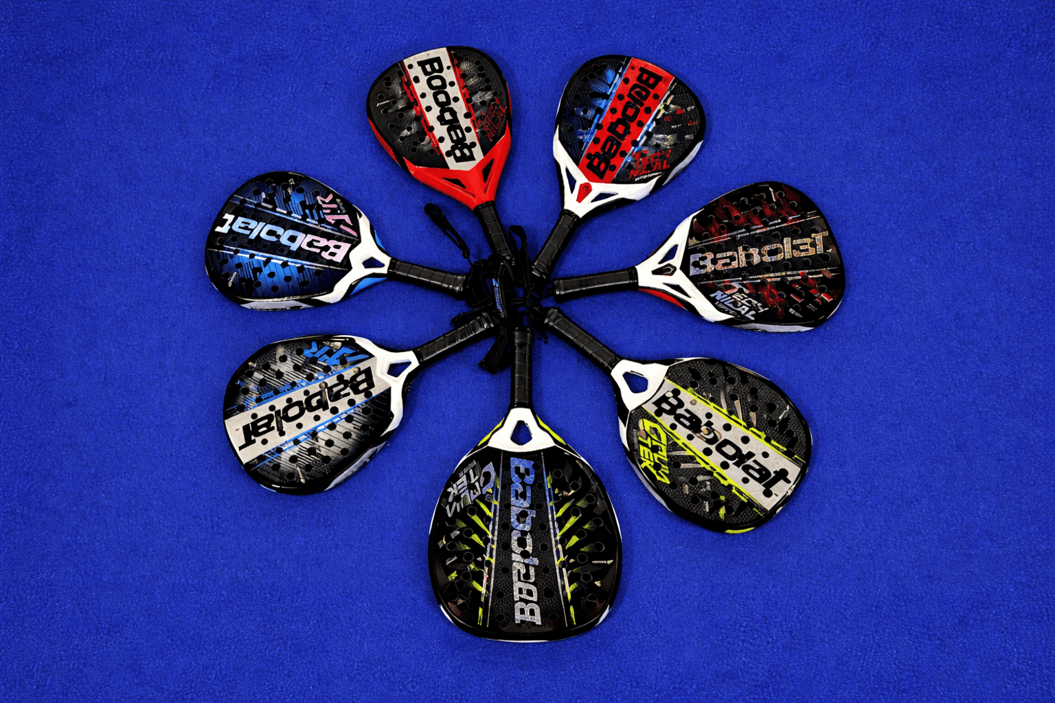 Buy Padel Rackets in Pakistan: How to Choose the Right Model for Your Playing Style